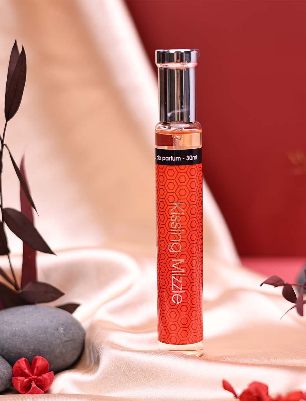 Dear Body, Kissing Mizzle product view 1